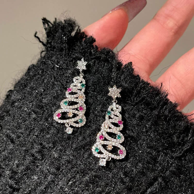 Fothere Girls Fashion Christmas Earring Pendant Earrings White snow earrings New Christmas earrings women's fashion